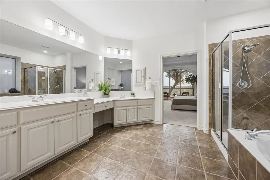 7332 Covered Bridge Drive Austin TX 78736