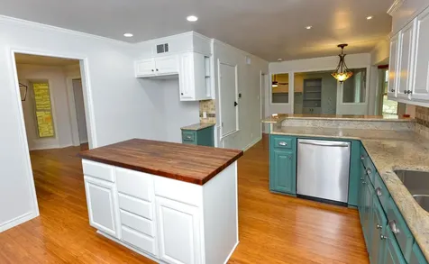 9801 Talleyran Drive Austin TX 78750