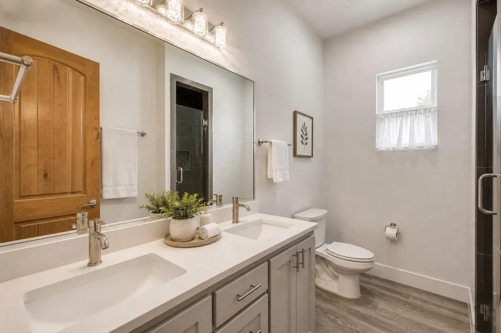 410 Woodland Oaks Trail Buda TX 78610