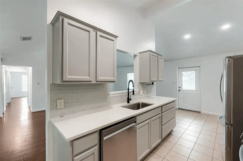 8505 Mayview Drive Austin TX 78724