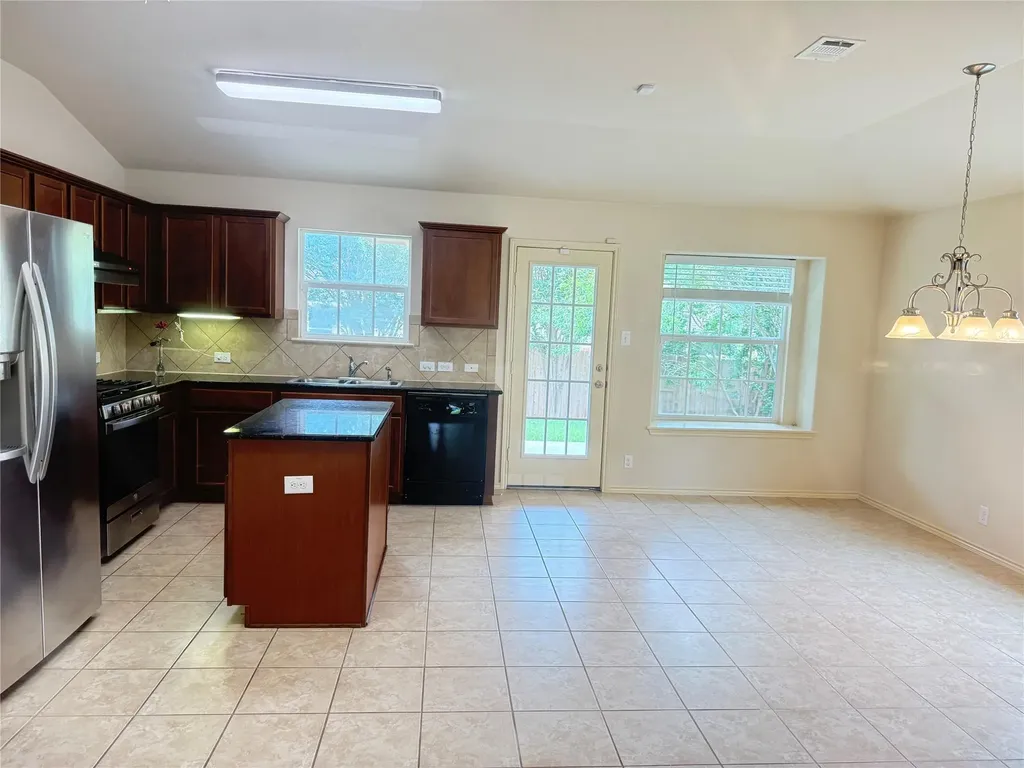 11309 Friendship Drive Austin TX 78754