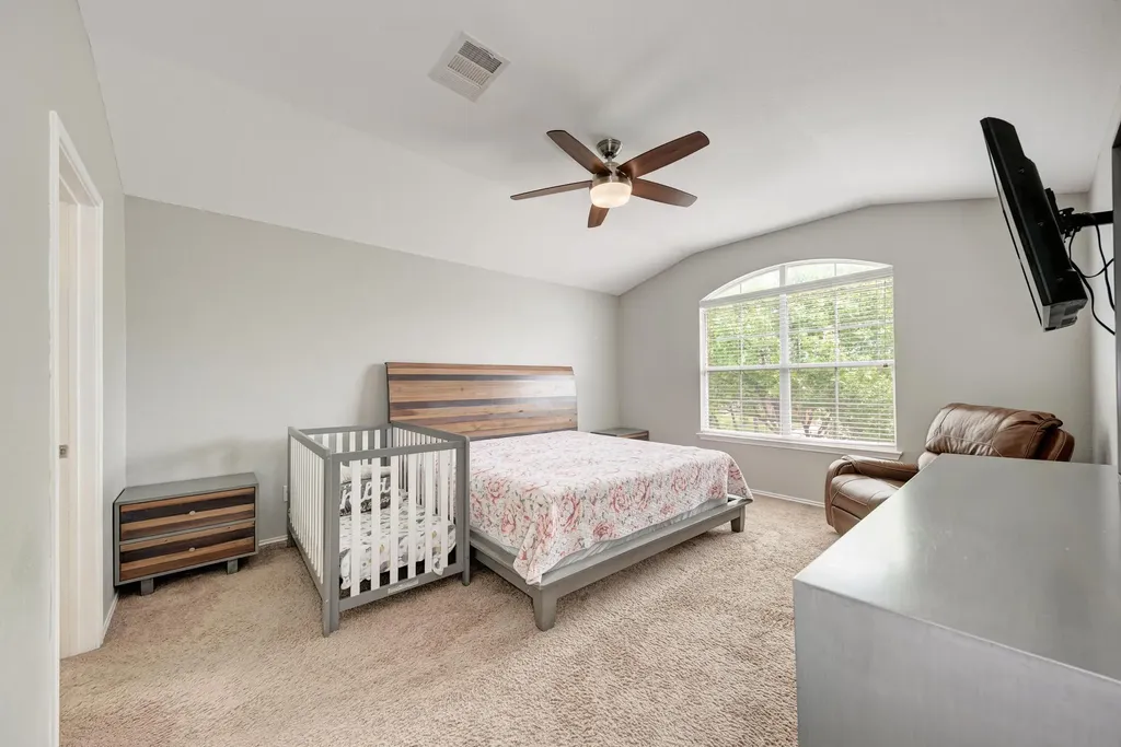 913 Whitley Drive Leander TX 78641