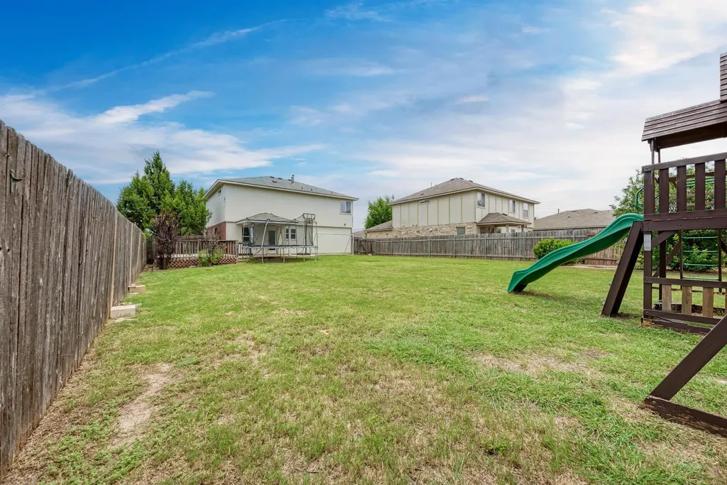 913 Whitley Drive Leander TX 78641