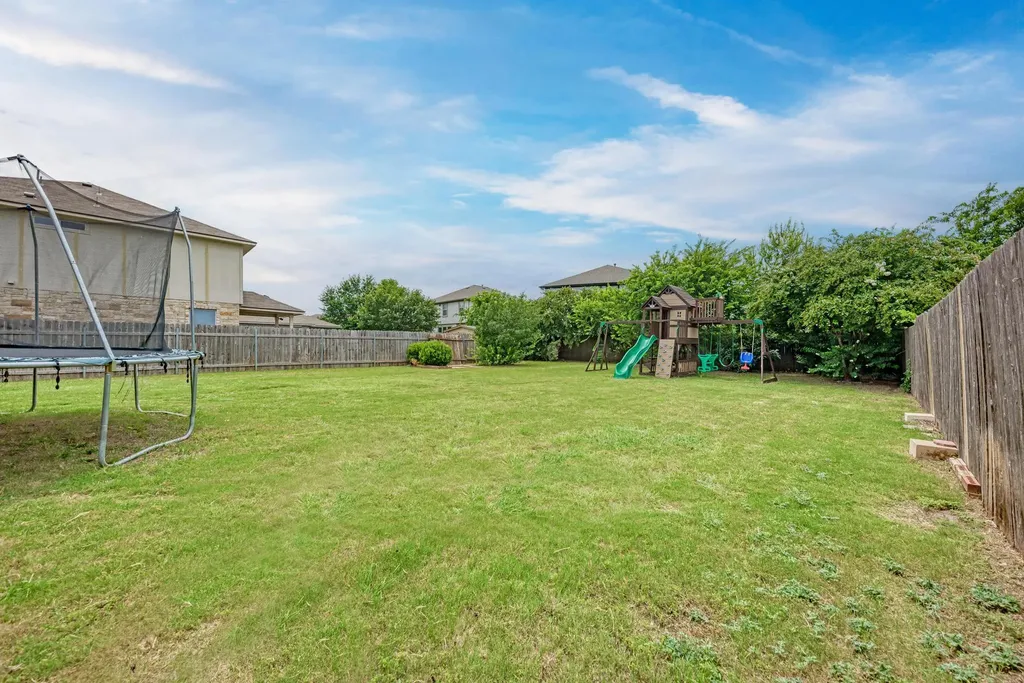 913 Whitley Drive Leander TX 78641