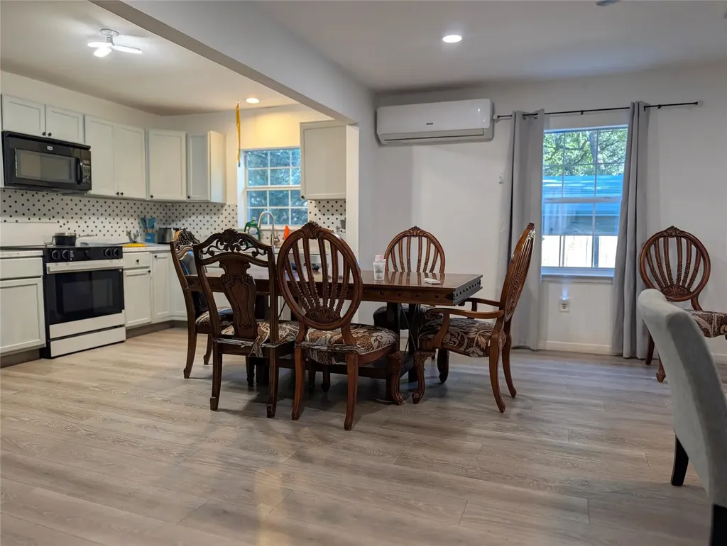 10801 W Lakeview Drive Jonestown TX 78645