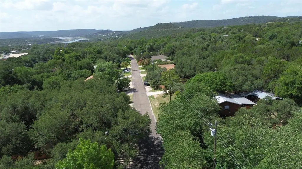 10801 W Lakeview Drive Jonestown TX 78645