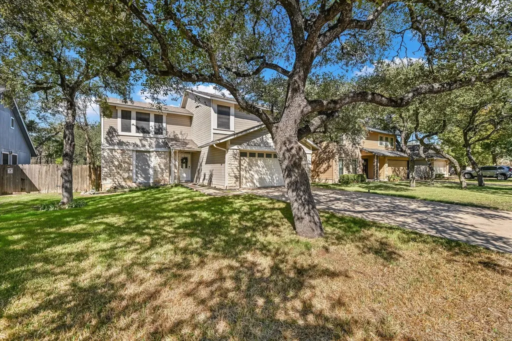 6808 Luckenbach Lane Austin TX 78729