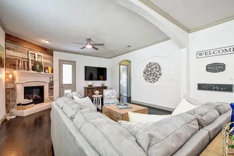 504 Mission Hill Run New Braunfels TX 78132