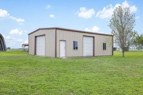 1931 Bruno Road Schulenburg TX 78956