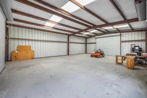 1931 Bruno Road Schulenburg TX 78956