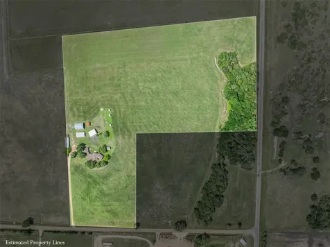 1931 Bruno Road Schulenburg TX 78956