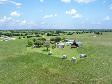 1931 Bruno Road Schulenburg TX 78956