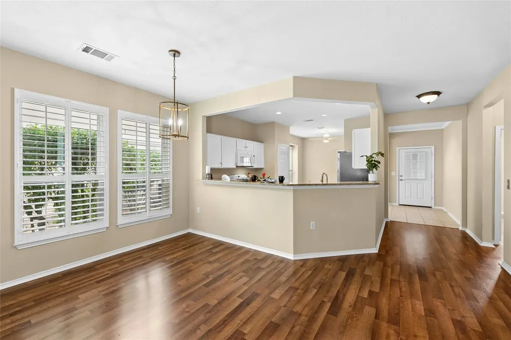 111 Hampton Circle Georgetown TX 78633