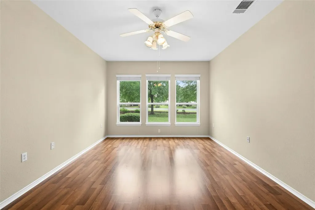 111 Hampton Circle Georgetown TX 78633