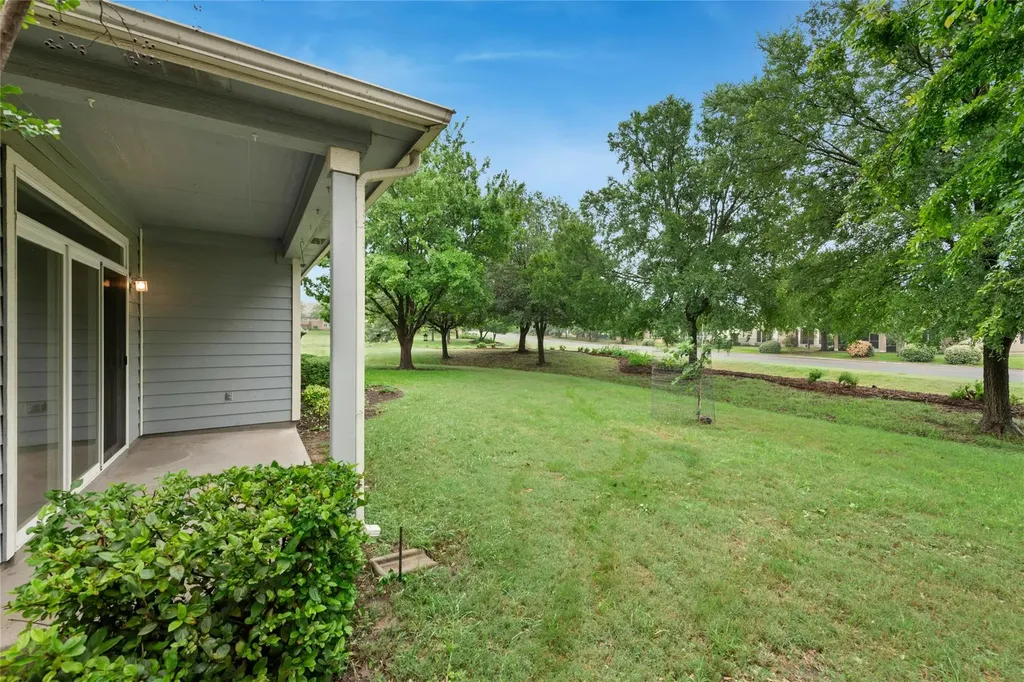 111 Hampton Circle Georgetown TX 78633