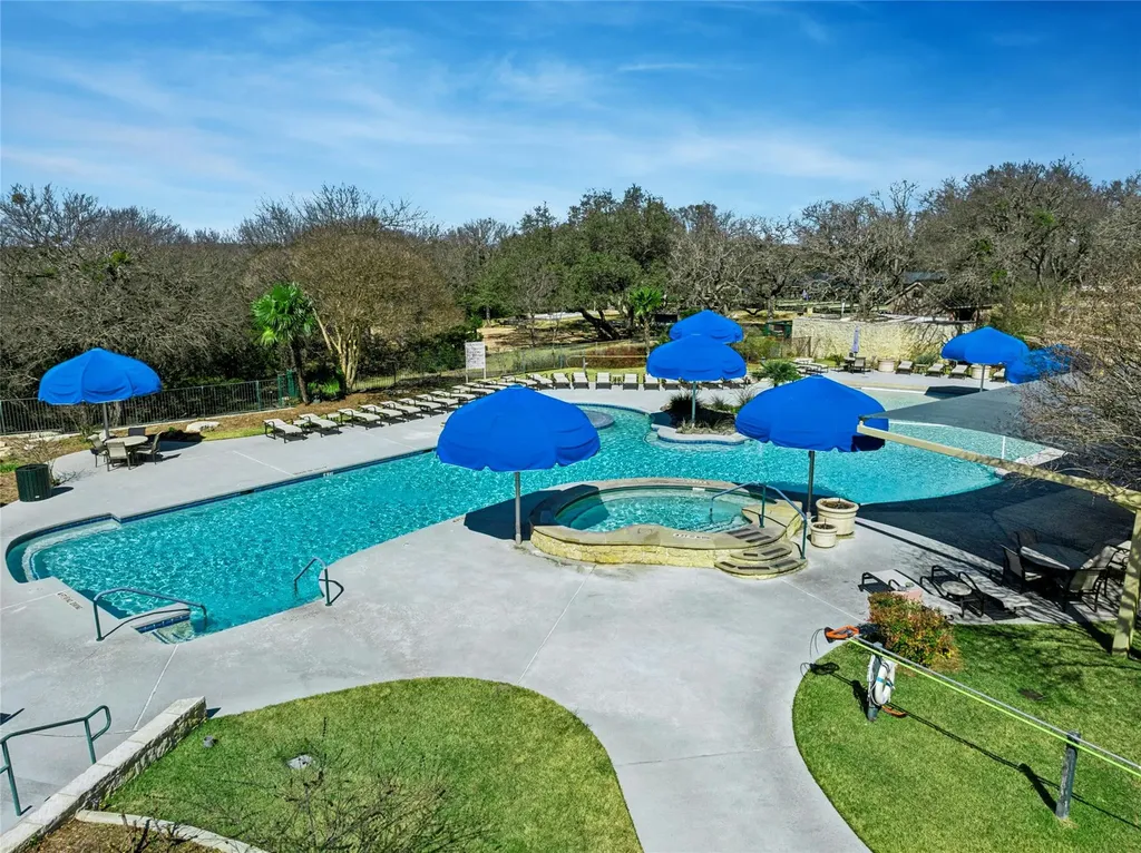 111 Hampton Circle Georgetown TX 78633