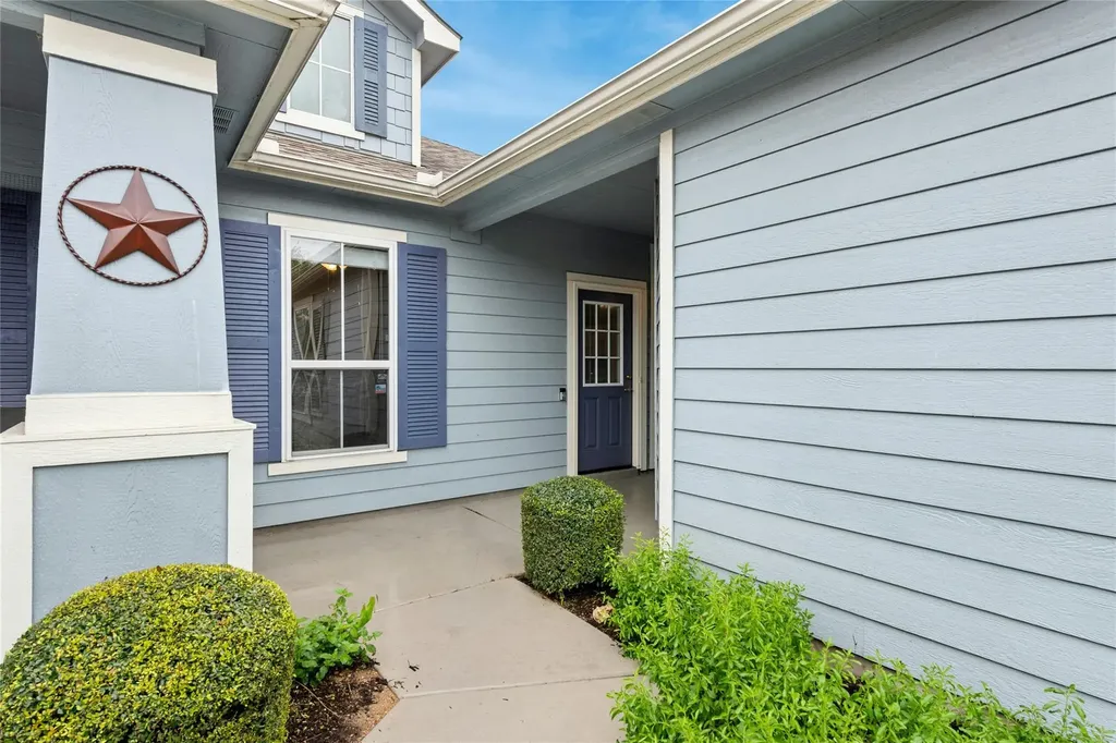 111 Hampton Circle Georgetown TX 78633