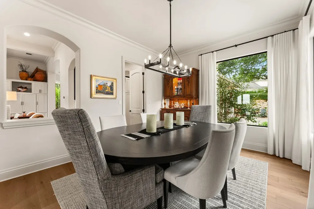 2300 Barton Creek Boulevard Austin TX 78735