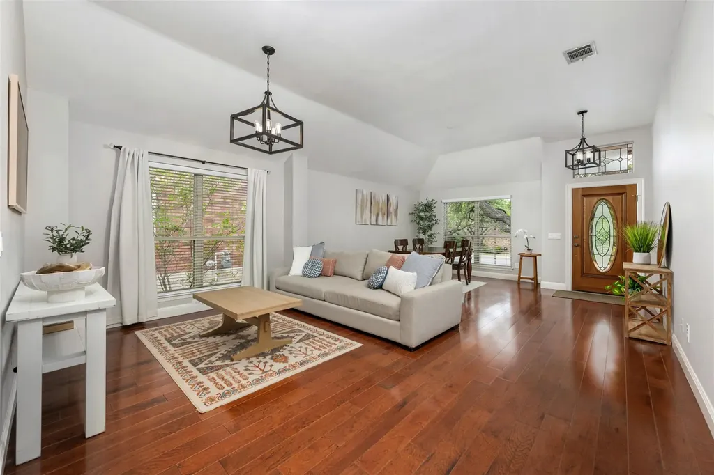 6115 Back Bay Lane Austin TX 78739