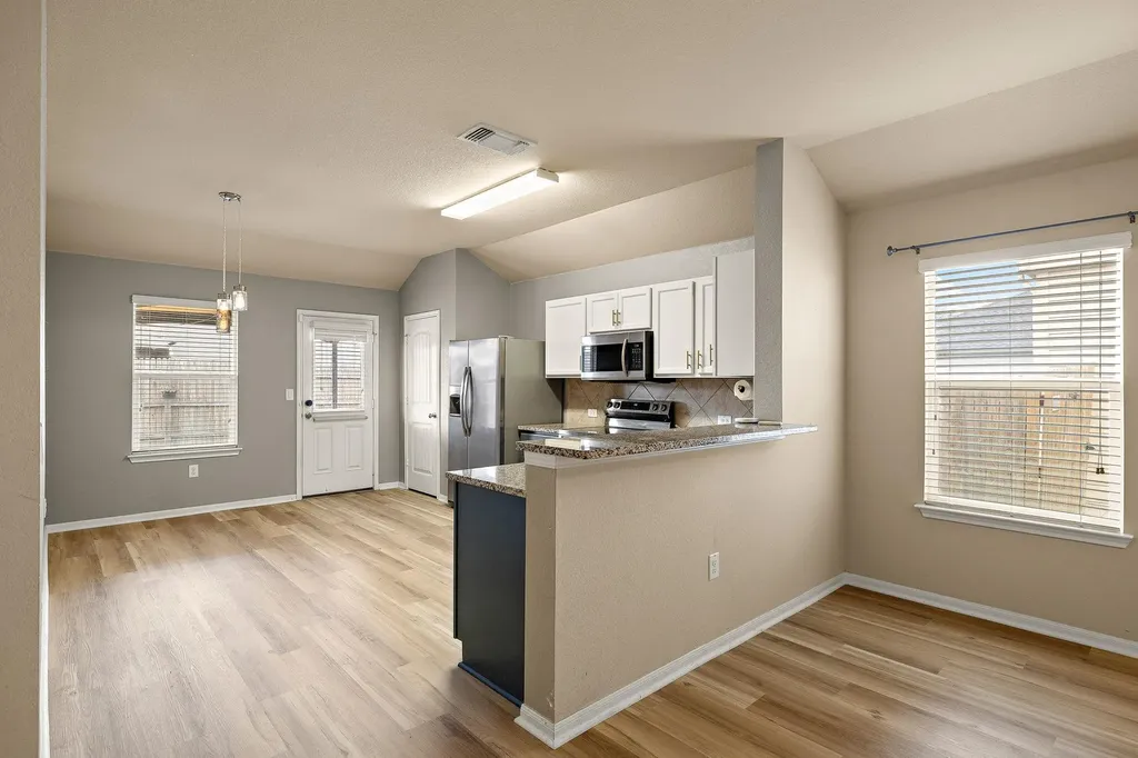 12105 Jamie Drive Manor TX 78653