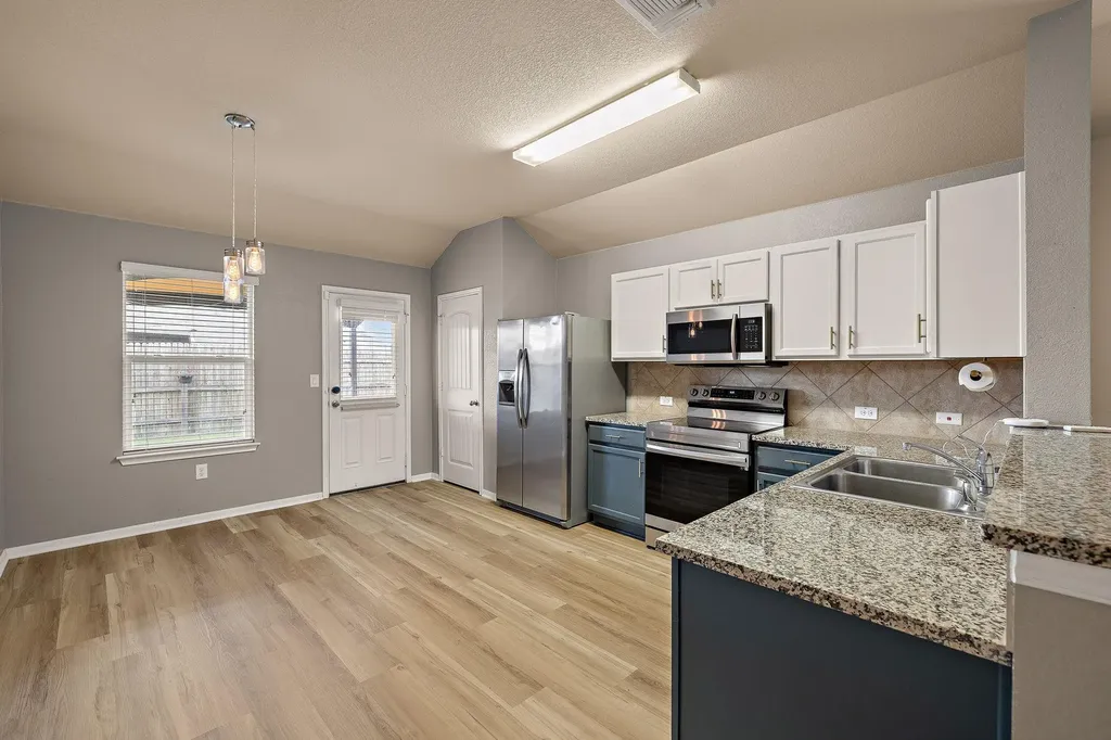 12105 Jamie Drive Manor TX 78653