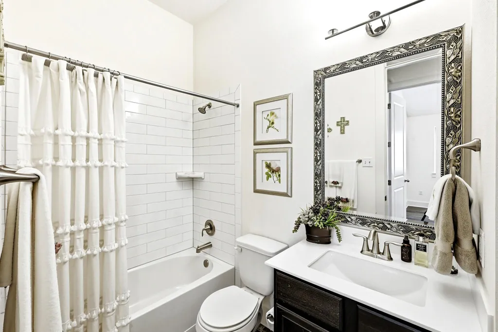 1813 Chickasaw Run Leander TX 78641