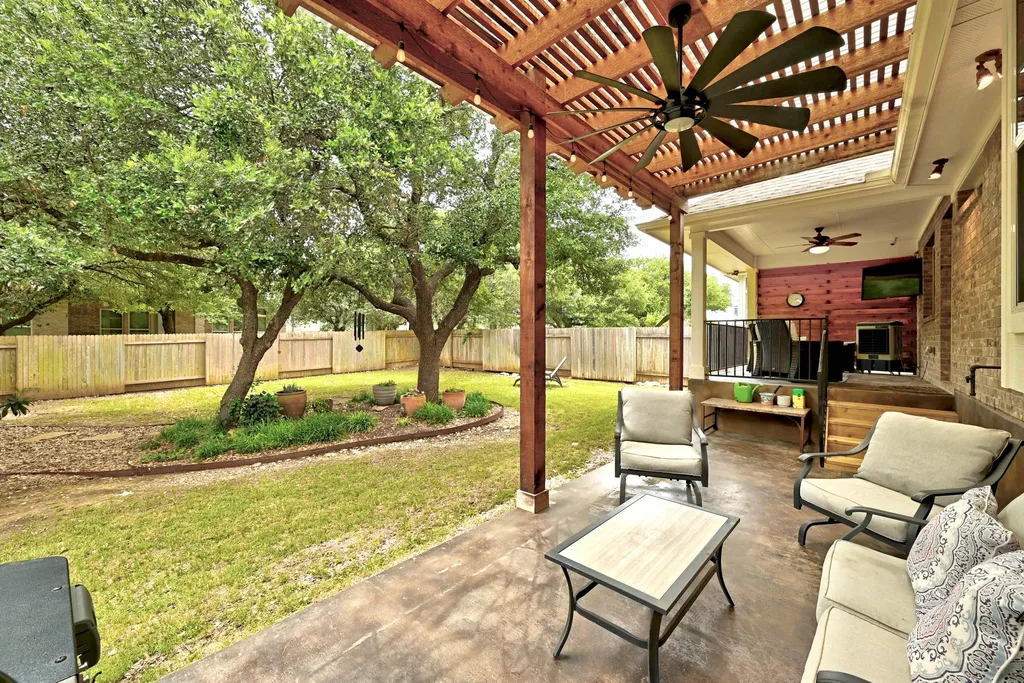 1813 Chickasaw Run Leander TX 78641