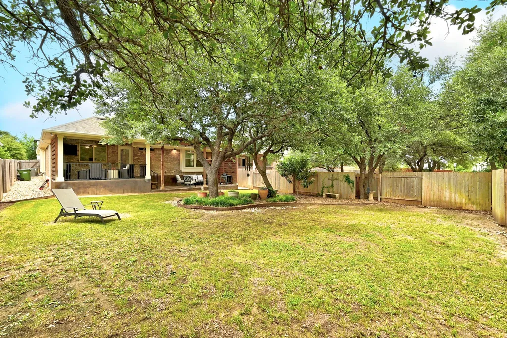 1813 Chickasaw Run Leander TX 78641