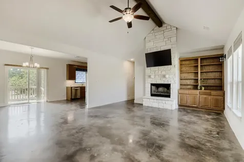20401 Siesta Shores Drive Spicewood TX 78669