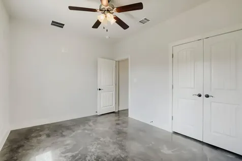 20401 Siesta Shores Drive Spicewood TX 78669