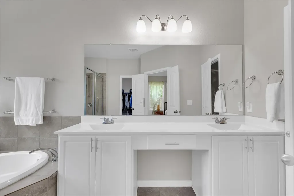 721 Schefer Street Leander TX 78641