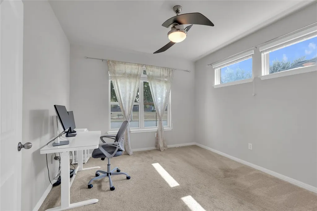 721 Schefer Street Leander TX 78641