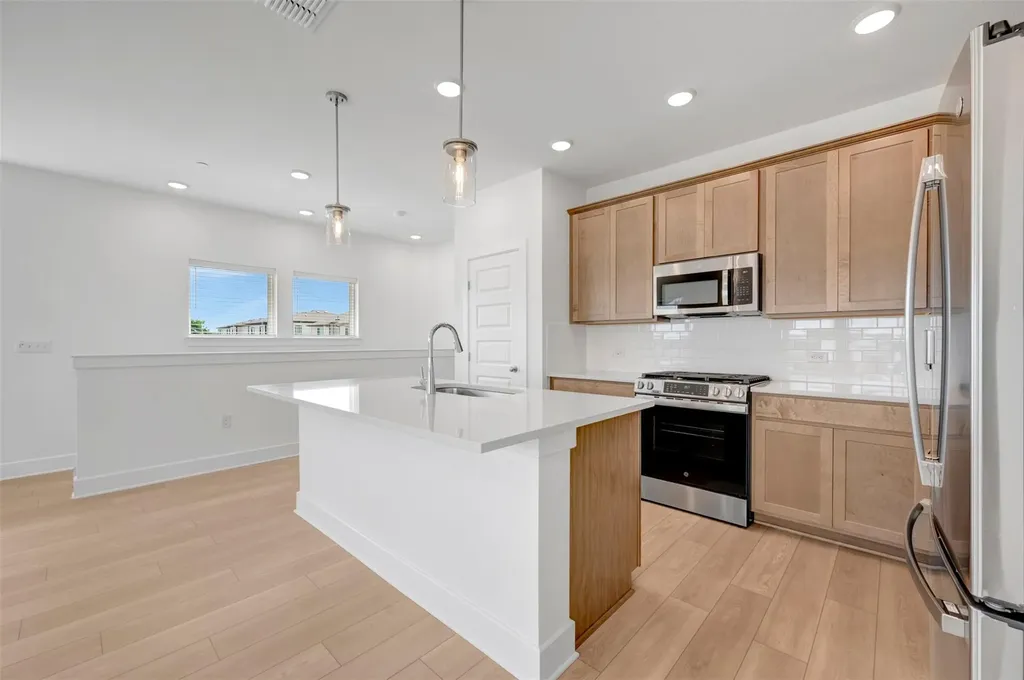 1010A Brickell Loop Austin TX 78744