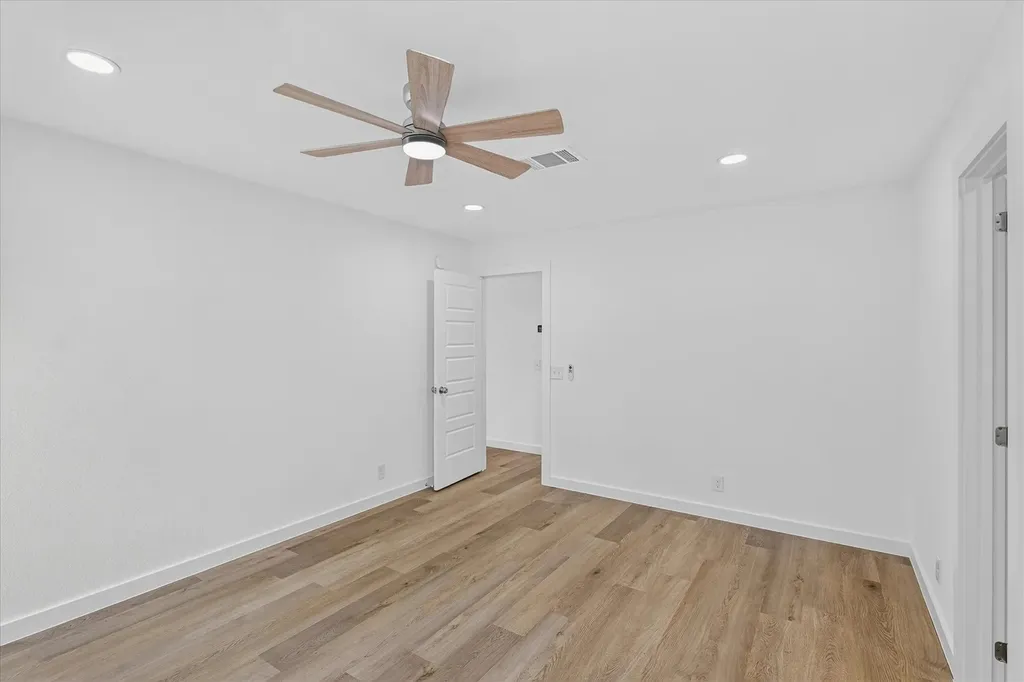 6702 Roseborough Drive Austin TX 78747