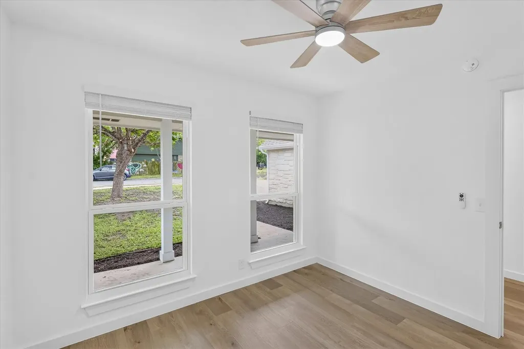 6702 Roseborough Drive Austin TX 78747
