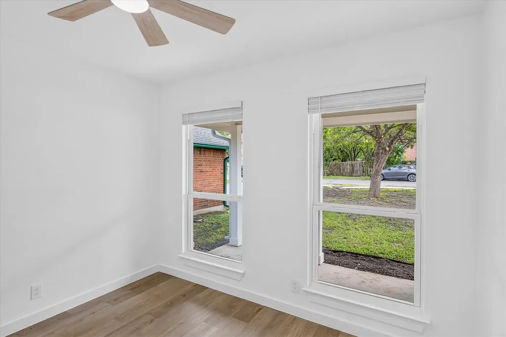 6702 Roseborough Drive Austin TX 78747