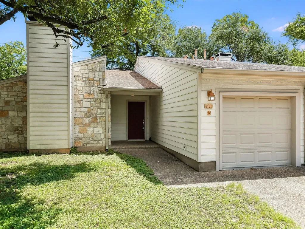 8121 Ceberry Drive Austin TX 78759