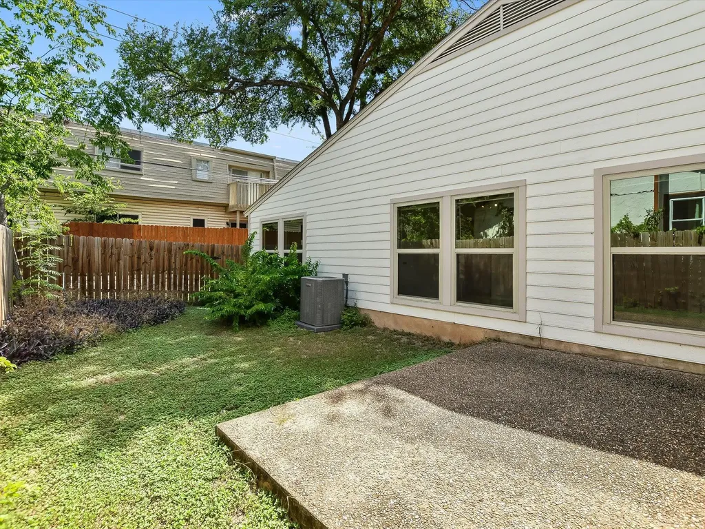 8121 Ceberry Drive Austin TX 78759