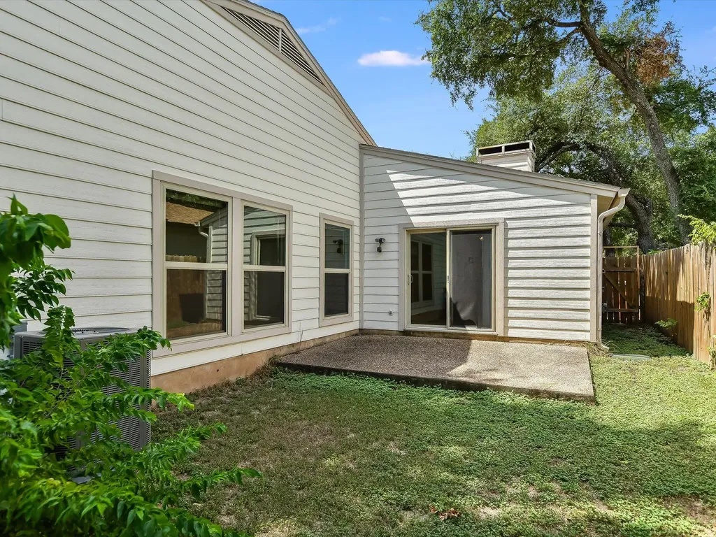 8121 Ceberry Drive Austin TX 78759
