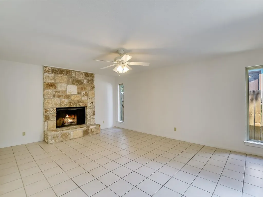 8121 Ceberry Drive Austin TX 78759
