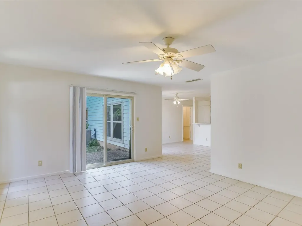 8121 Ceberry Drive Austin TX 78759