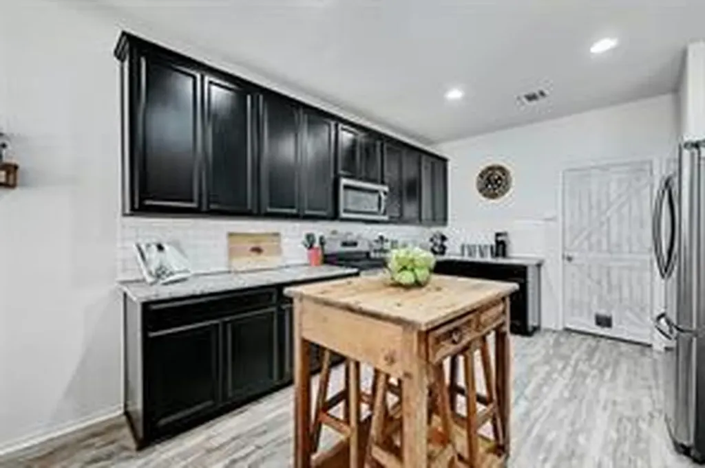 165 Satsuma Drive Buda TX 78610