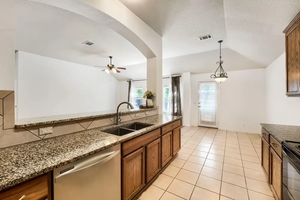19009 Leigh Lane Pflugerville TX 78660