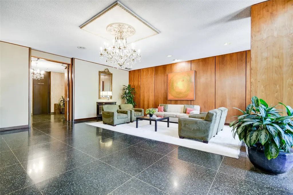 1122 Colorado Street Austin TX 78701