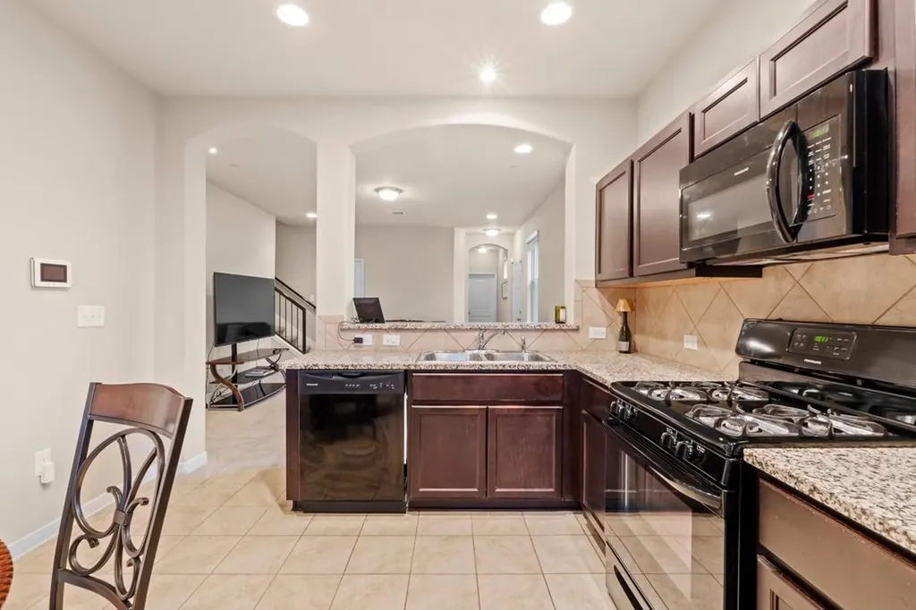 2880 Donnell Drive Round Rock TX 78664