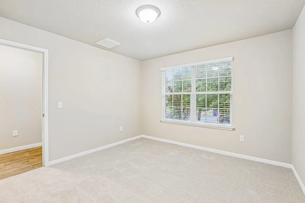 10604 Menominee Falls Lane Austin TX 78754