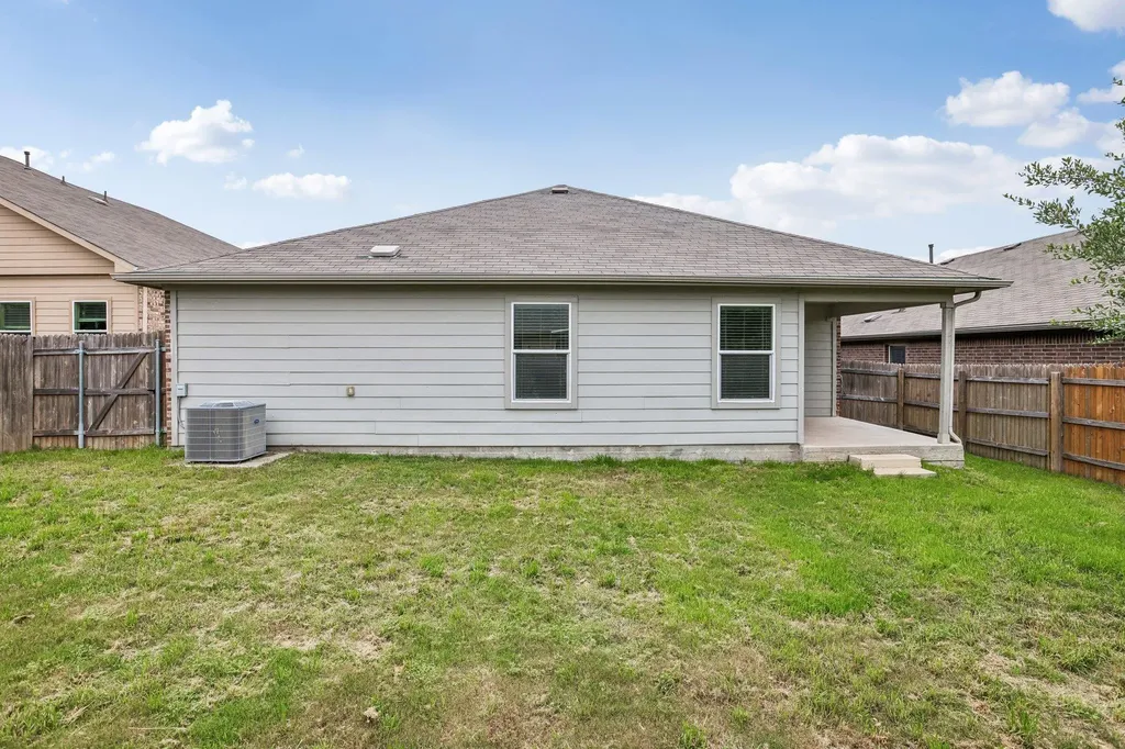 10604 Menominee Falls Lane Austin TX 78754