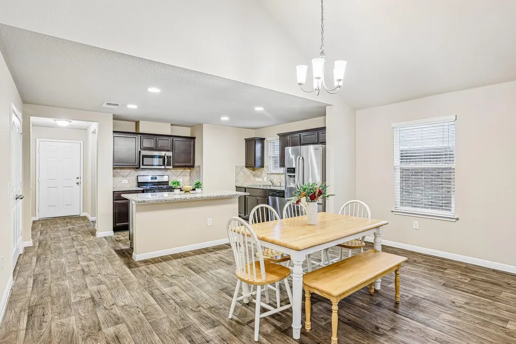 10604 Menominee Falls Lane Austin TX 78754