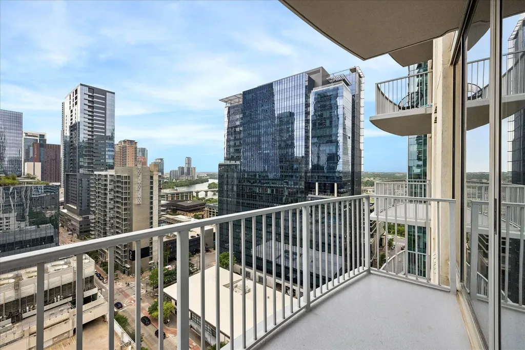 360 Nueces Street Austin TX 78701