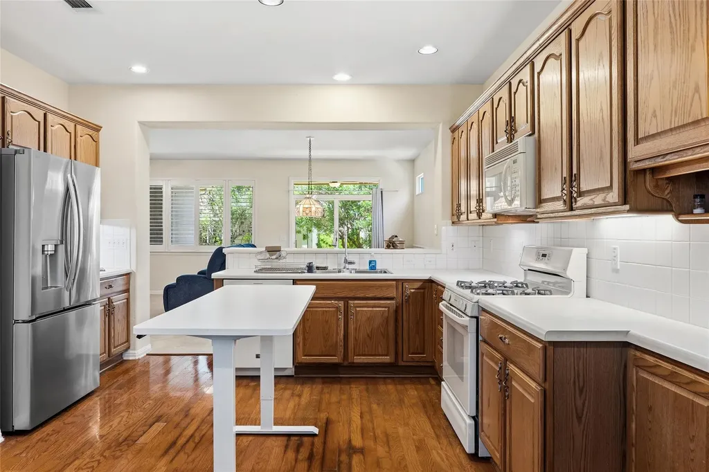 403 Dove Hollow Trail Georgetown TX 78633